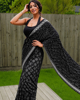 "Kaali Nazm" Saree